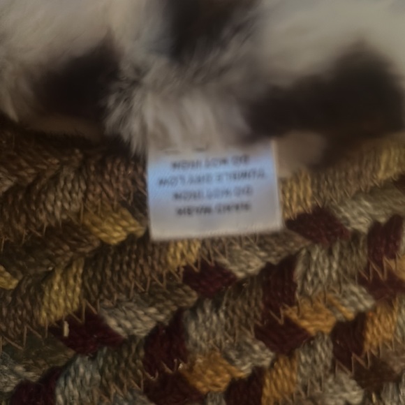 NWT! Faux Cheetah Fur Scarf - Picture 4 of 4